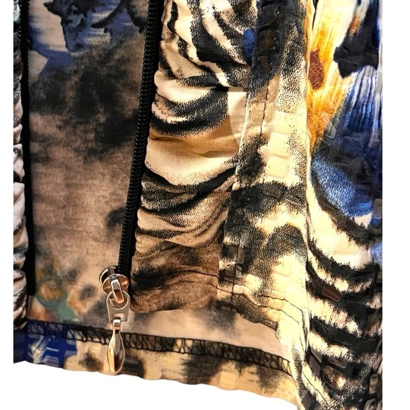 Tony Morgan Zip up Top - Picture 8 of 10